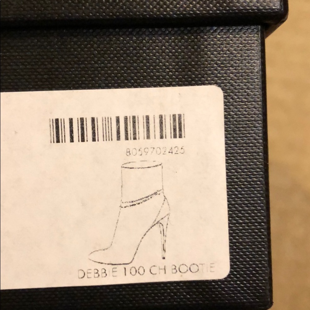 💯 Authentic new YSL Debbie 100 Bootie - Picture 6 of 7